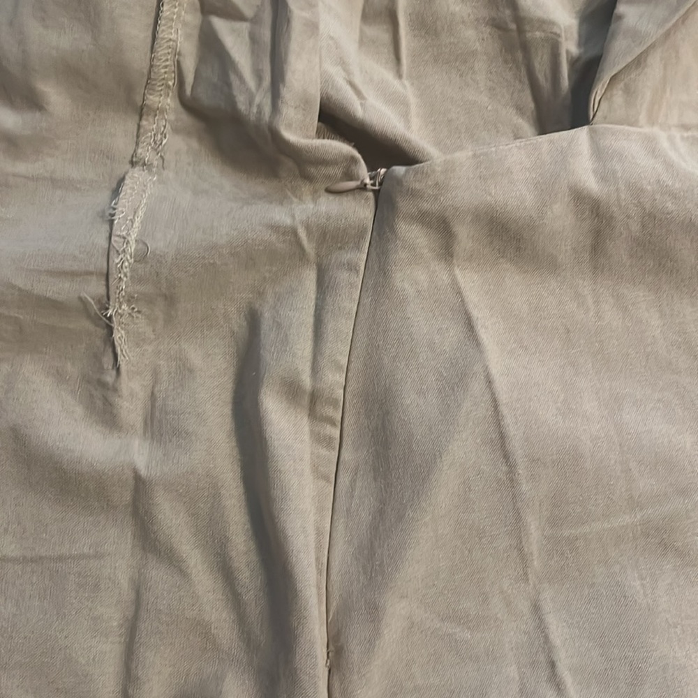 NWOT-HYFVE Dressy Khaki Romper - Picture 4 of 6